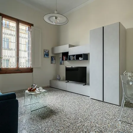 Anna's Your Away From Florence